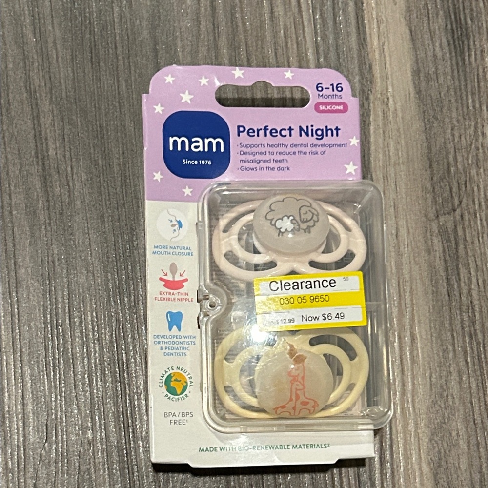 NWT Mam Perfect Night Pacifiers